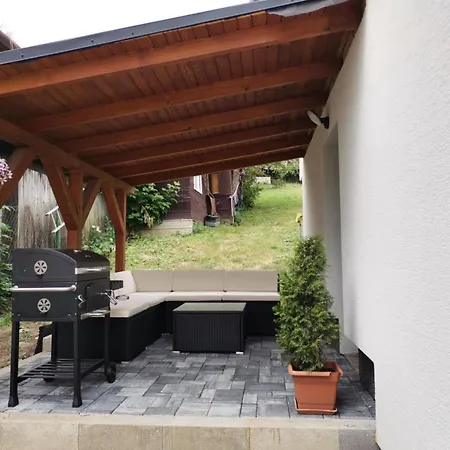 U Simona アパート ルジョムベロク